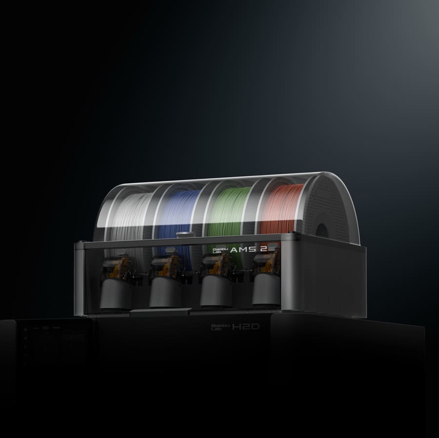 AMS 2 Pro com quatro rolos de filamento coloridos
